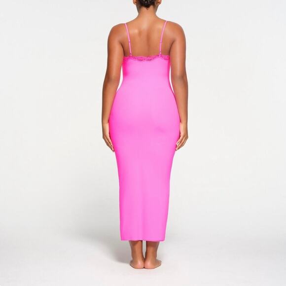 RARE NWT SKIMS Fits Everybody Lace Long Slip Dress in Taffy Size XL - Picture 3 of 6